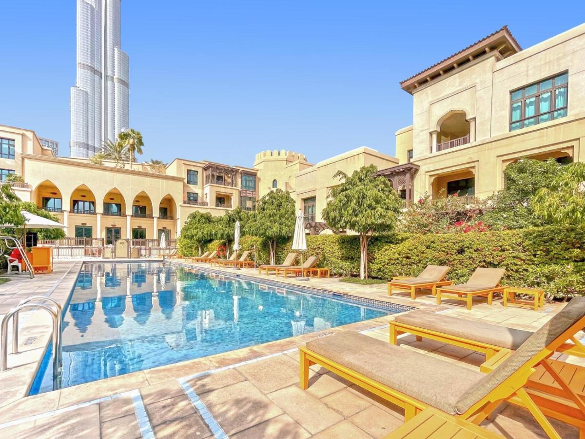 Burj Khalifa Partial View Peak Living Luxury 2Br Souk Al-Bahar Beside Dubai Mall-Golden Homes מראה חיצוני תמונה