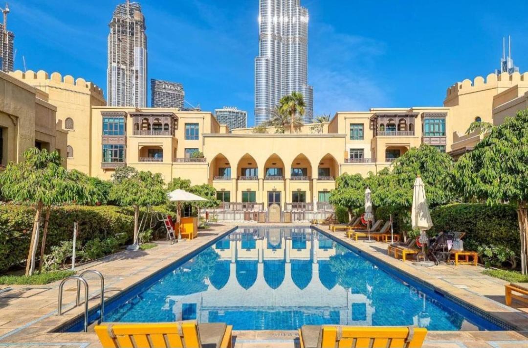 Burj Khalifa Partial View Peak Living Luxury 2Br Souk Al-Bahar Beside Dubai Mall-Golden Homes מראה חיצוני תמונה